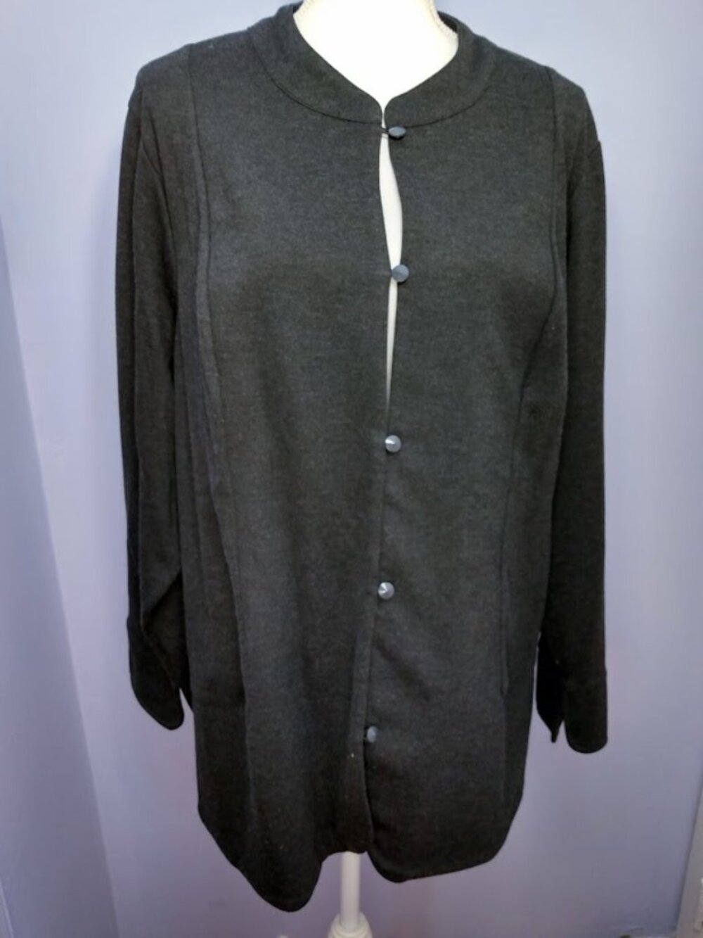 Soft by Avenue Cardigan Sweater Size 26/28 Charcoal Gray Button Up Shawl Collar